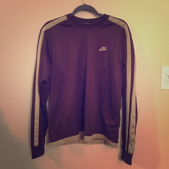 Gold Nike Training Shirt  - Picture 1 of 5